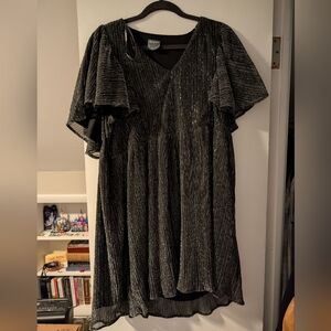 Arula Dress With Flutter Sleeves